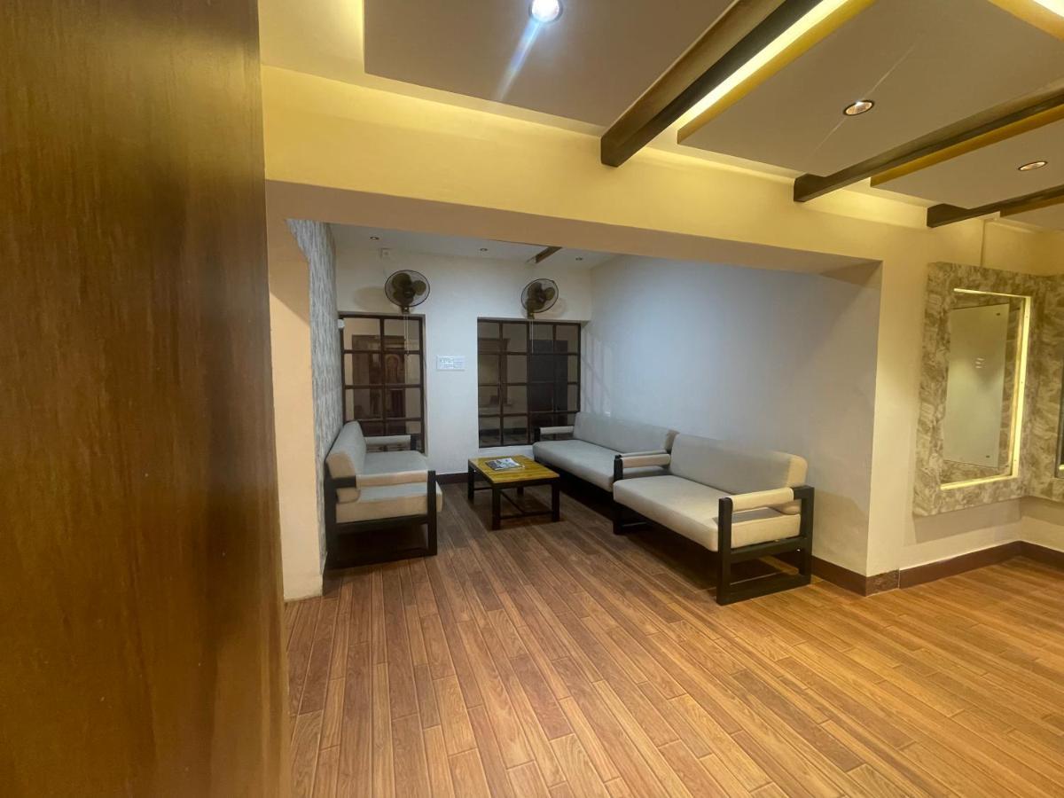 Sj Grand Hotel Coimbatore Exterior photo